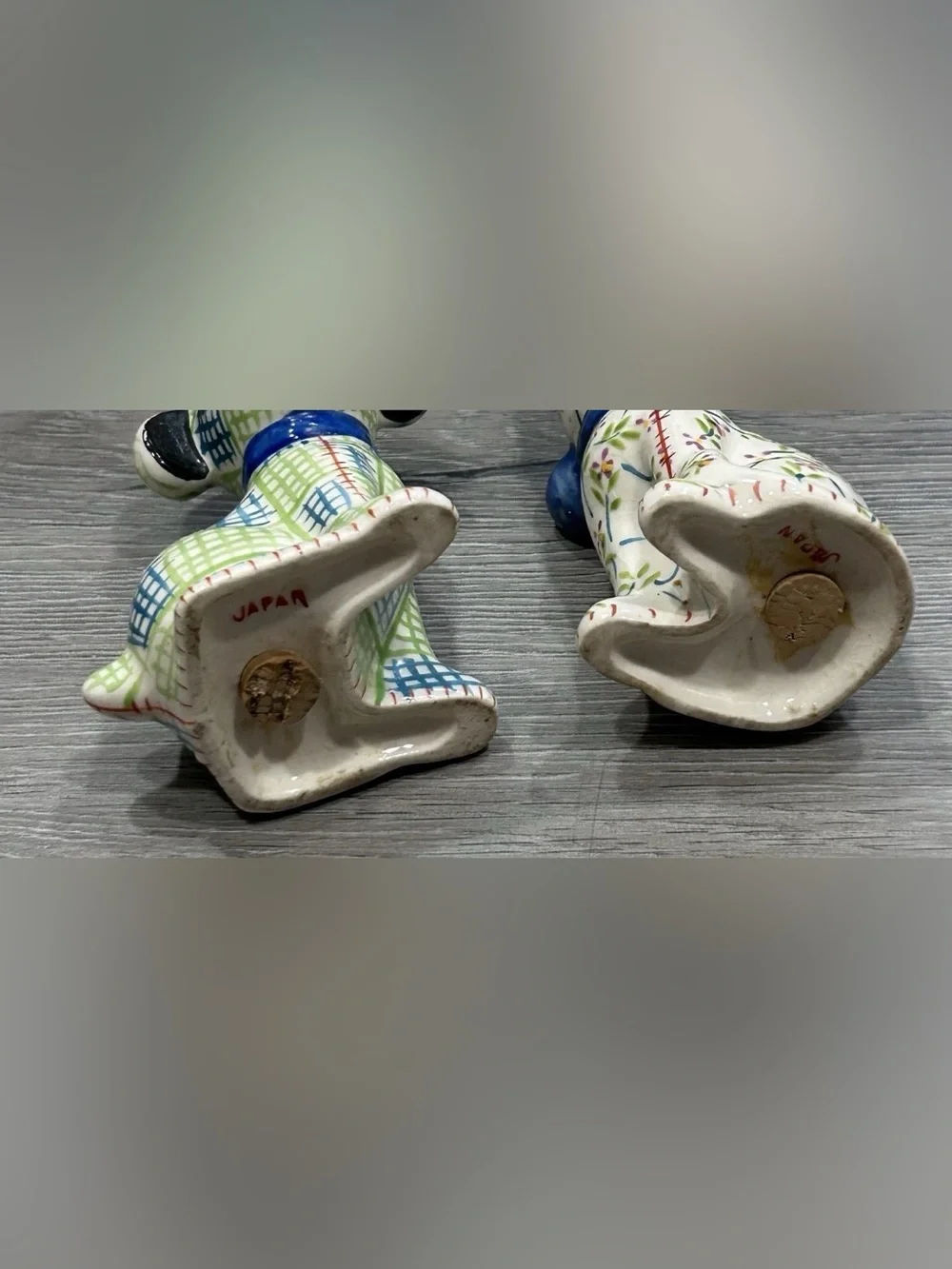 Vintage Mid Century Ceramic Dog & Cat Salt Pepper Shaker Set Japan Plaid Floral